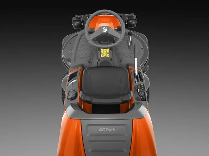 Husqvarna RC 320Ts AWD Záhradný rider