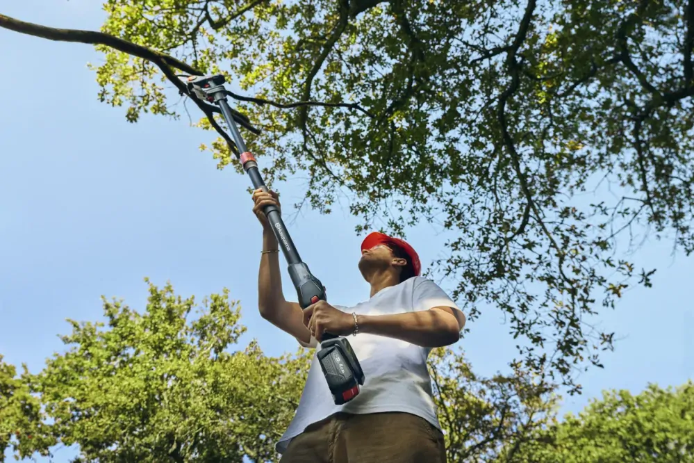 Husqvarna Aspire™ PE5-P4A Akumulátorová prerezávacia pilka (s akumulátorom a nabíjačkou)