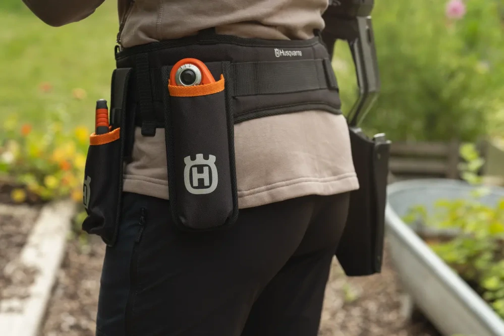 Držiak na opasok pre skladaciu pílku Husqvarna