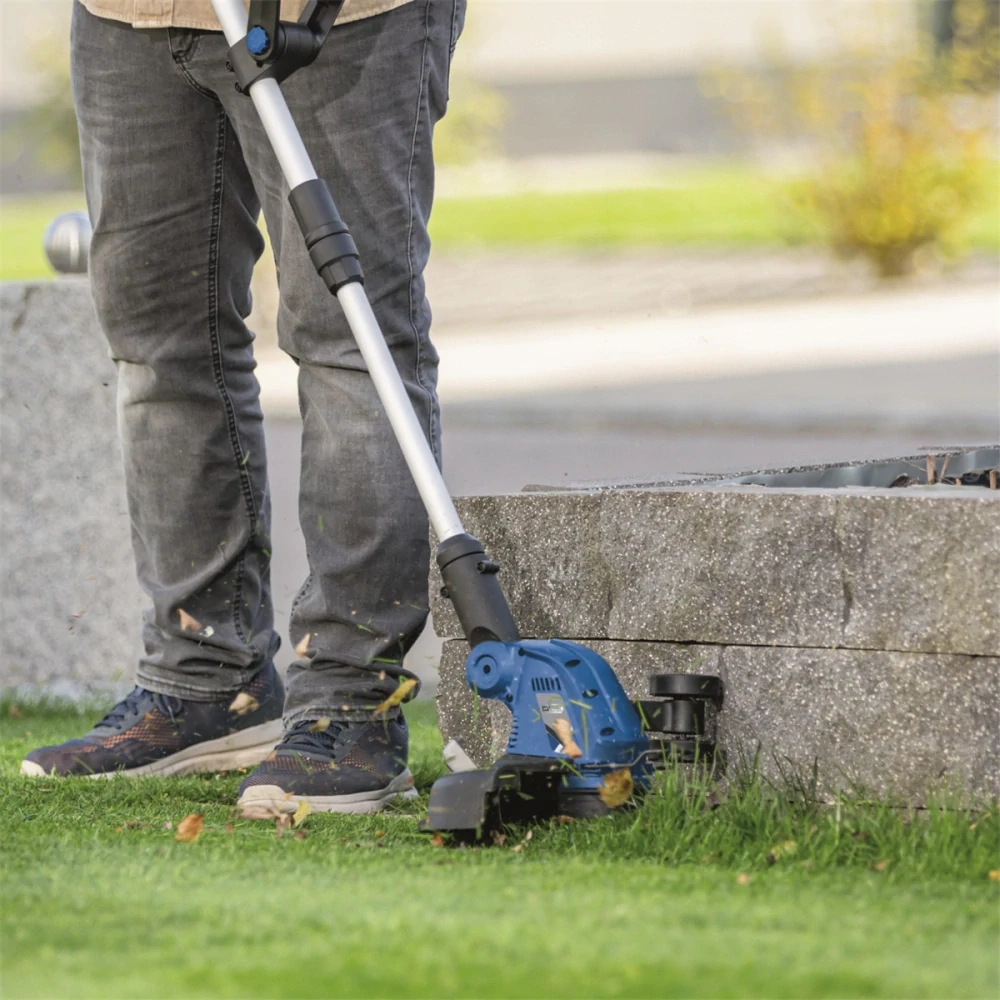 Scheppach C-LT300-X Akumulátorový vyžínač (set s 2Ah batéria + nabíjačka 2,4 A)