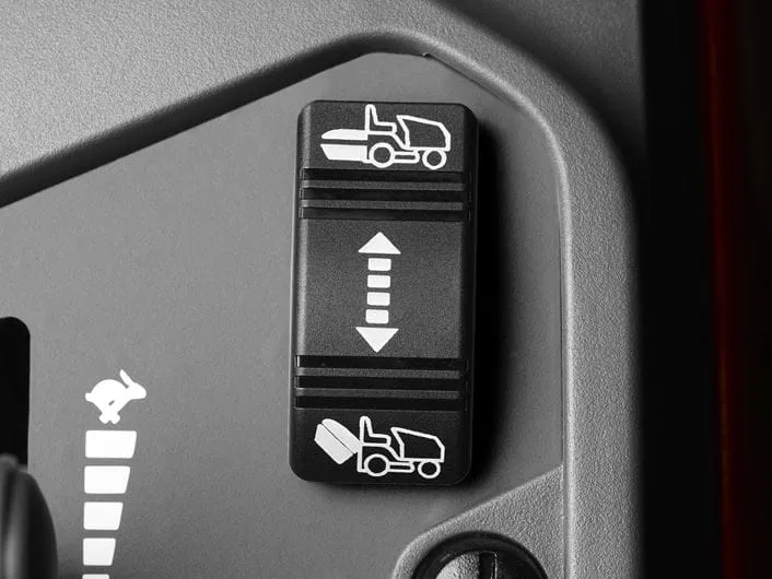 Husqvarna RC 320Ts AWD Záhradný rider