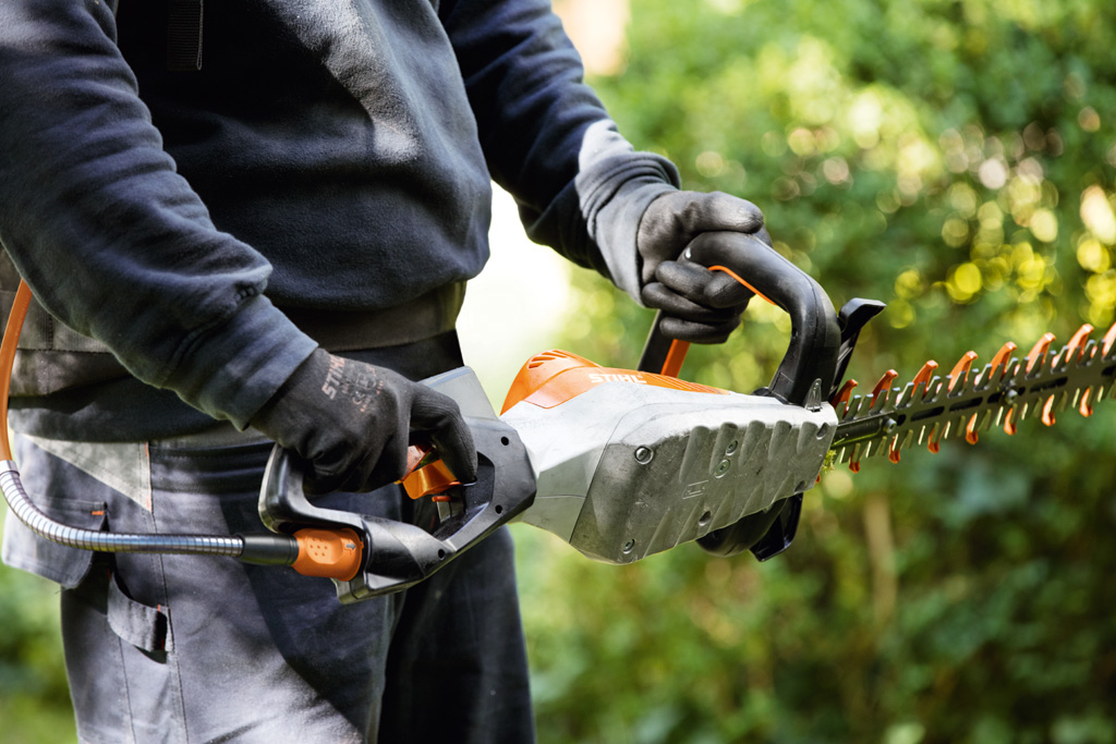 STIHL HSA 94 T Akumulátorové nožnice na živý plot