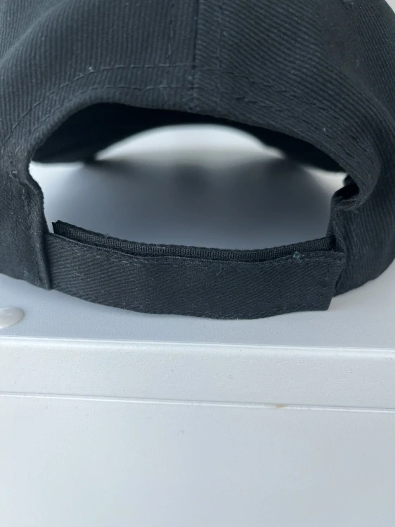 Šiltovka so svetlom Husqvarna