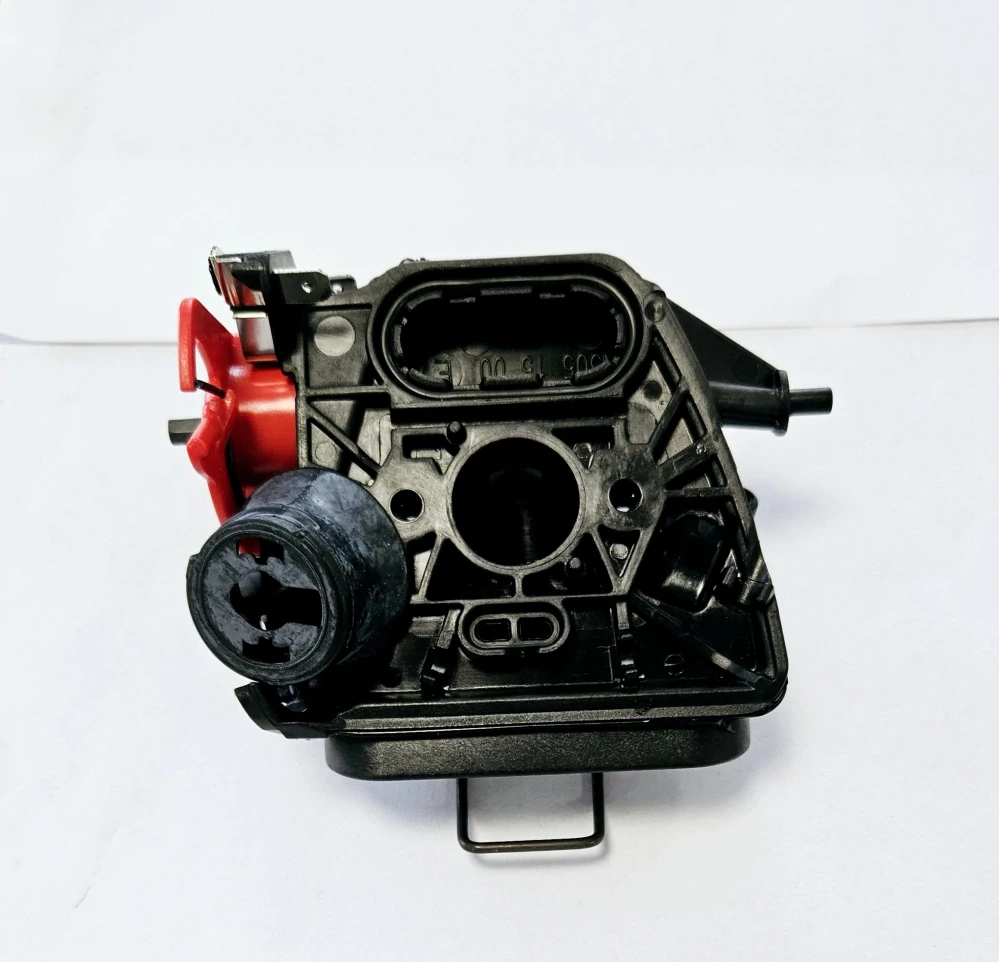 Držiak vzduchového filtra Husqvarna 555, 560XP