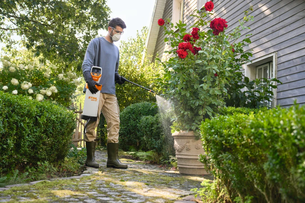 Akumulátorový tlakový postrekovač STIHL SGA 30 (set s AS2 + AL1)