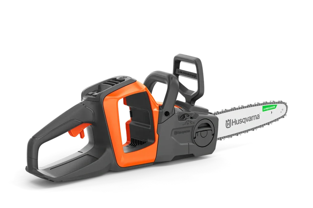 Akumulátorová píla Husqvarna 215i (bez akumulátora a nabíjačky)