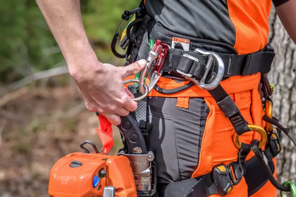 Motorová píla HUSQVARNA T525