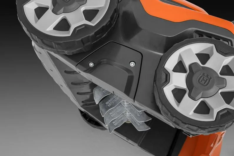 Elektrický prevzdušňovač (odmachovač) Husqvarna  S 138C