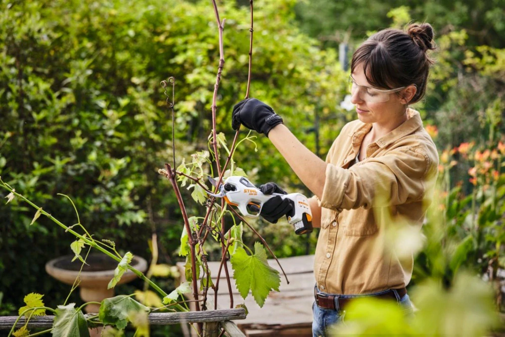 Akumulátorové záhradné nožnice STIHL ASA 20 (iba STROJ)