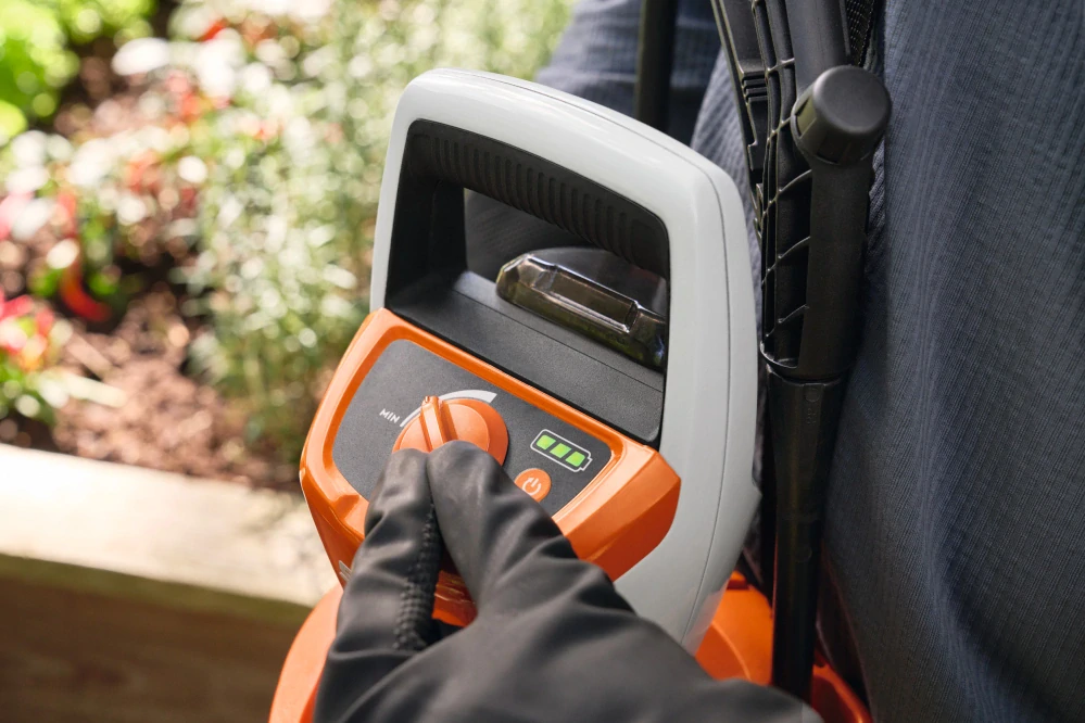 Akumulátorový tlakový postrekovač STIHL SGA 30 (set s AS2 + AL1)