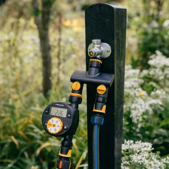Dvojcestný kohútikový ventil Fiskars Comfort, On/Off