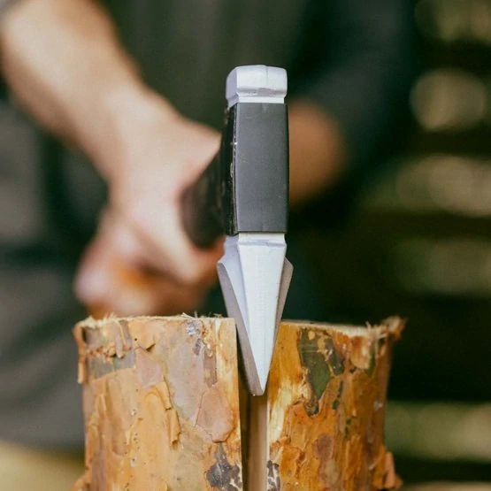 Štiepacia sekera FISKARS X-series™ X32, L