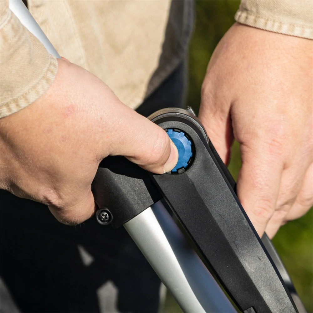 Scheppach C-LT300-X Akumulátorový vyžínač (set s 2Ah batéria + nabíjačka 2,4 A)