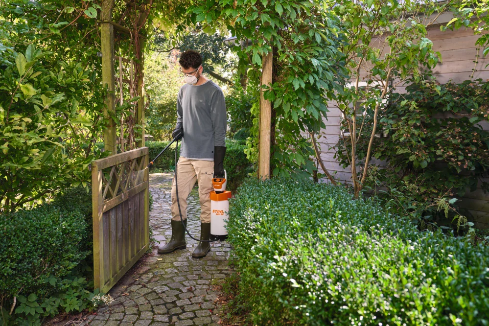 Akumulátorový tlakový postrekovač STIHL SGA 30 (set s AS2 + AL1)